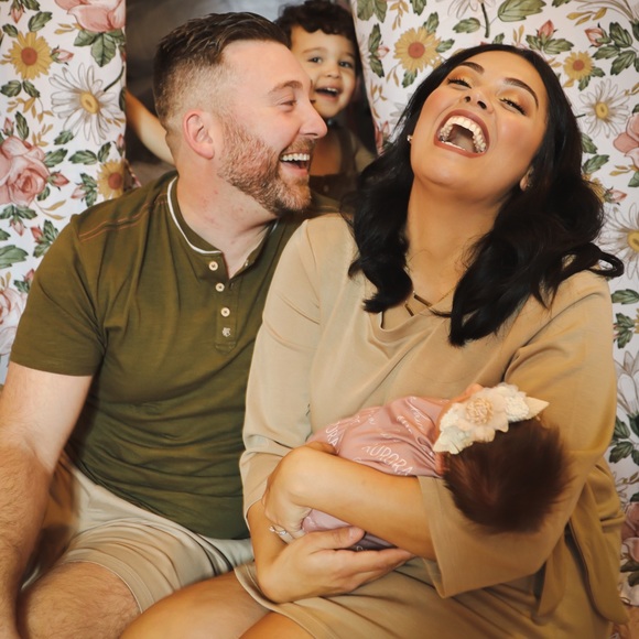 Meet your Posher, Jeena - Picture 6 of 8